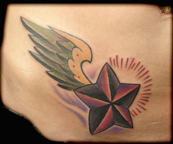MEMPHIS - star with wings on girls hip