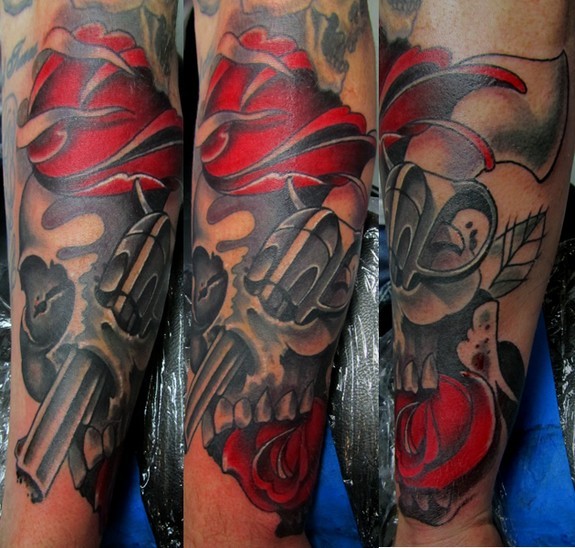 Jason Maybruck - traditional skull and roses tattoo