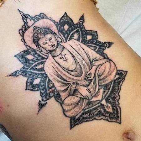 tattoos/ - Blackwork buddha - 131505