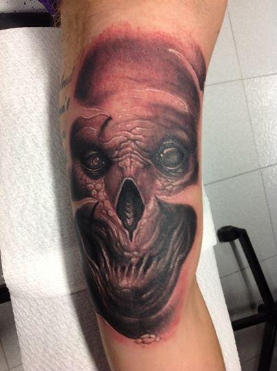 tattoos/ - gross skull - 99376