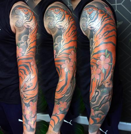 Traditional Japanese - Tiger Sleeve