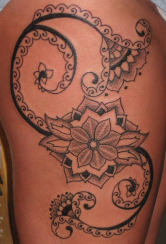 upper thigh tattoos