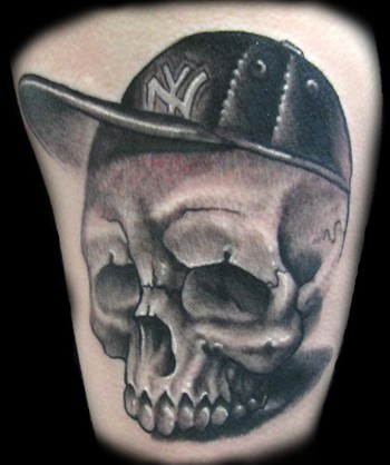 Baseball Tattoos on Off The Map Tattoo   Tattoos   Christian Perez   Yankees Skull Tattoo