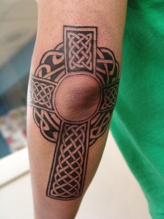 Nothing like complicated knotwork to decorate around your elbow