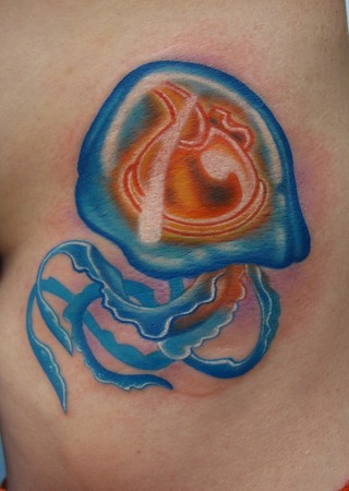 Jon von Glahn - jellyfish color side tattoo