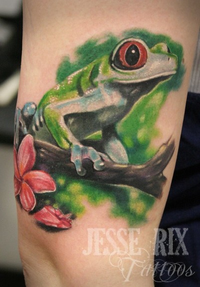 tree frog tattoo. (tree-frog-tattoo-rain)