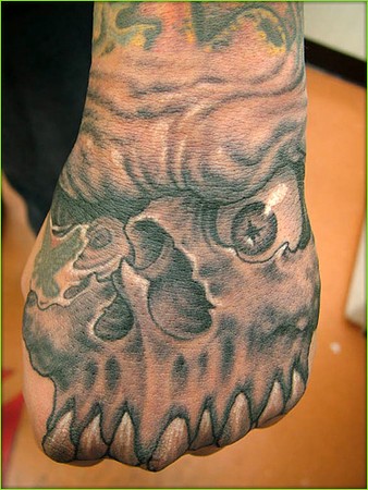 skull tattoos pictures. Skull tattoos Tattoos?