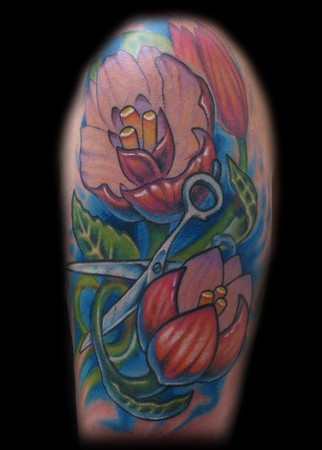 Half Sleeve Tattoos Of Flowers. Super fun half-sleeve on a up